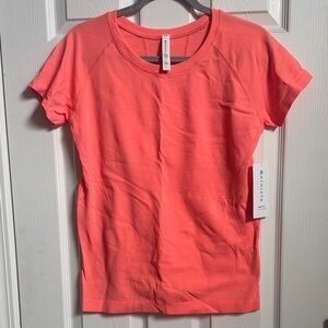 Athleta tee